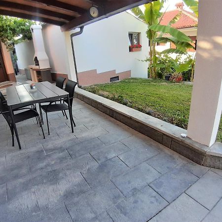 Apartment Nona Nina Κόπερ Εξωτερικό φωτογραφία