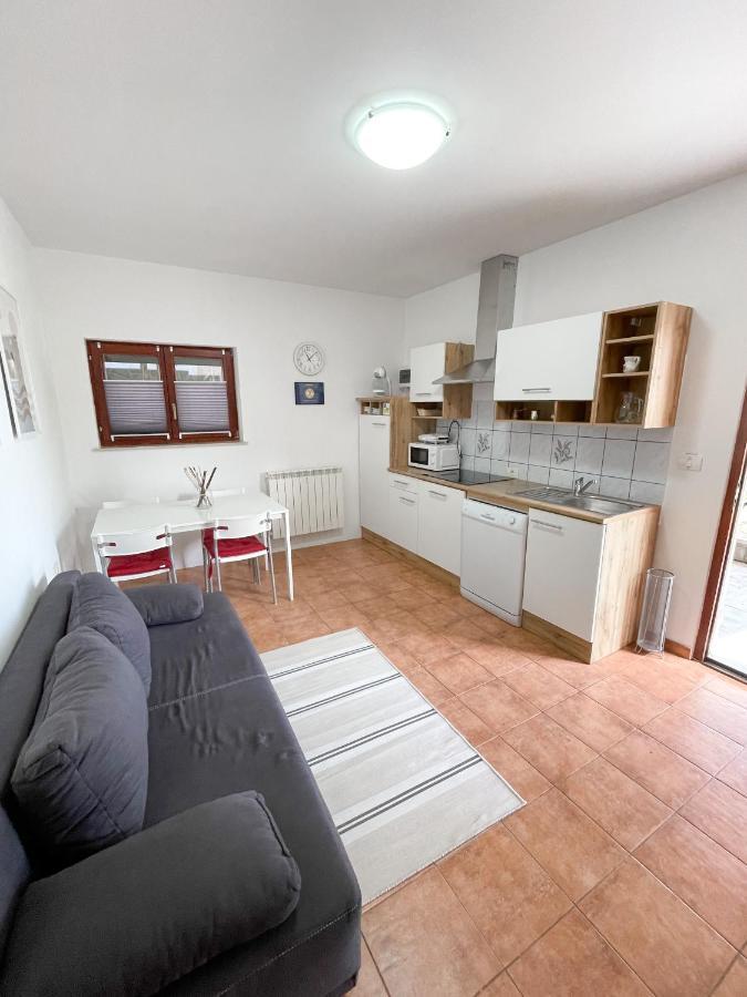 Apartment Nona Nina Κόπερ Εξωτερικό φωτογραφία